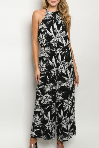 Nwt Black White floral print Jumper Sm,M,LG - Picture 1 of 4